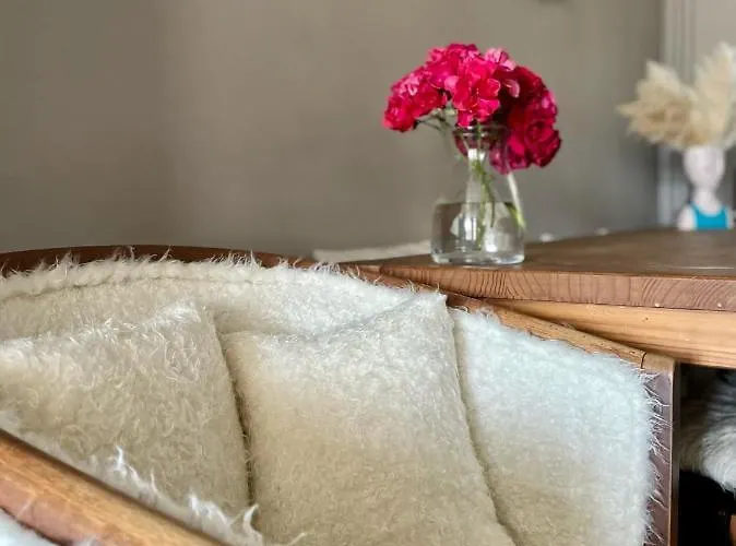 Дом отдыха House *