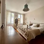 House * Honfleur