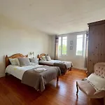 Ferienhaus House *