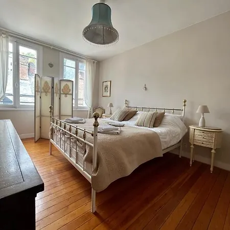 House בית נופש *