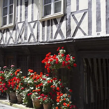 House * Honfleur