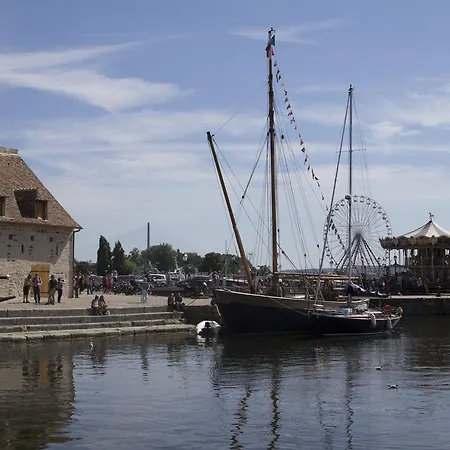 House בית נופש